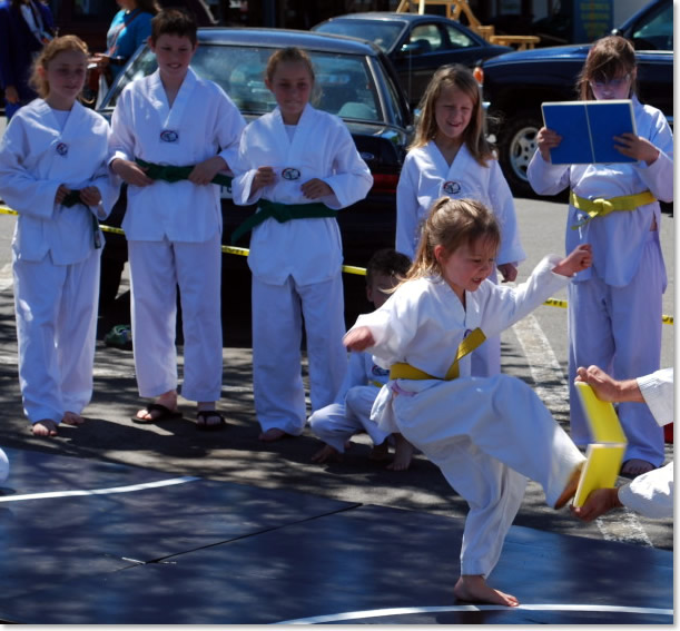 Sparring Exhibition Warm-Up